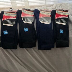 Therapeutic Diabetic Crew Socks - Black
